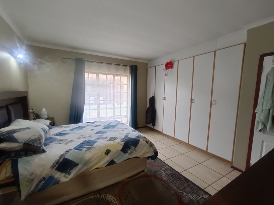 2 Bedroom Property for Sale in Clubview Gauteng