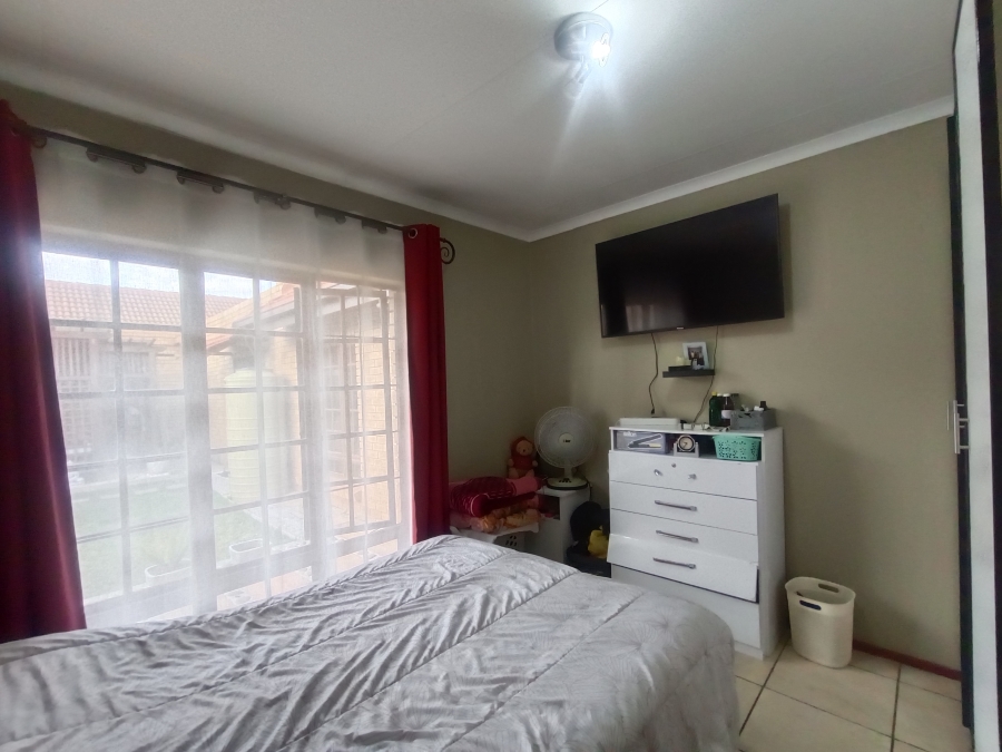 2 Bedroom Property for Sale in Clubview Gauteng