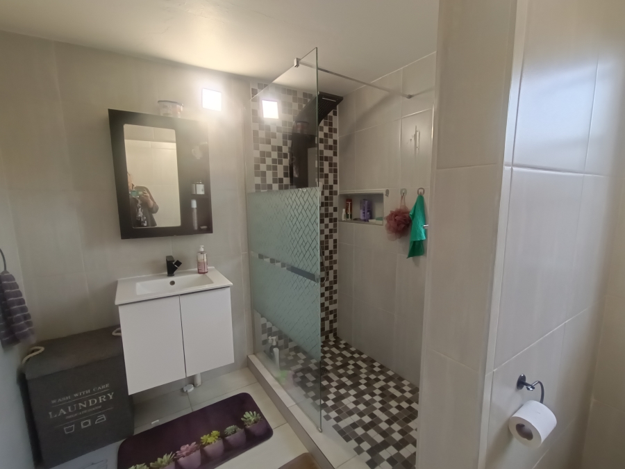 2 Bedroom Property for Sale in Clubview Gauteng