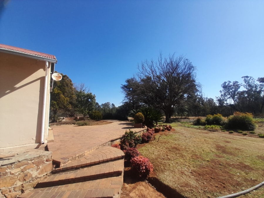 To Let 2 Bedroom Property for Rent in Walker Fruit Farms Gauteng