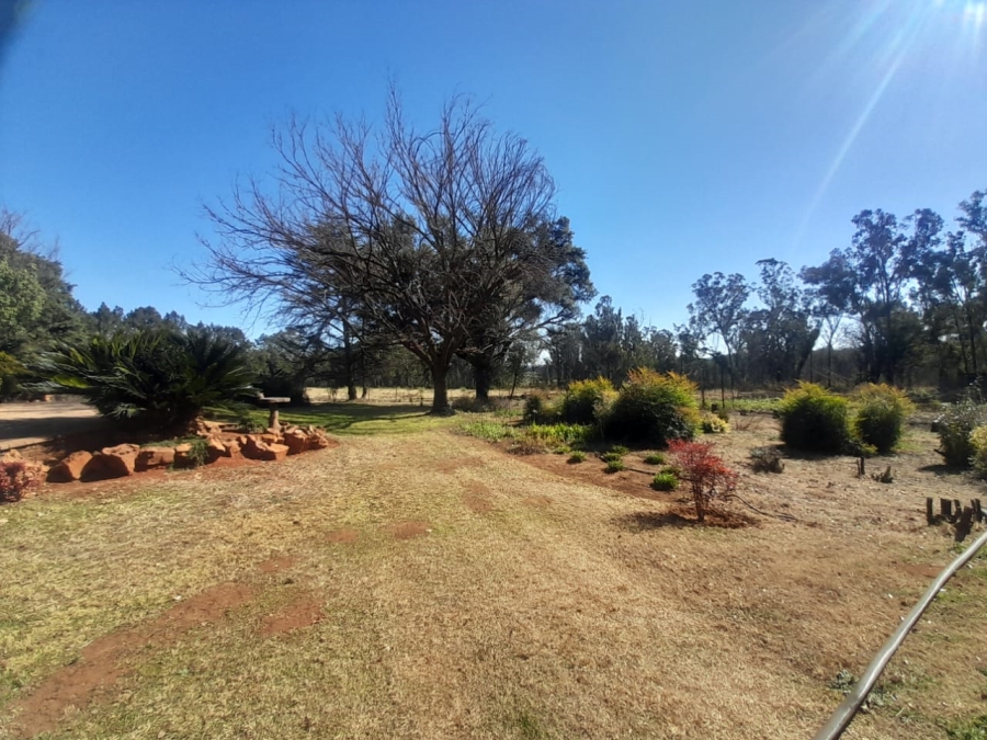 To Let 1 Bedroom Property for Rent in Walker Fruit Farms Gauteng