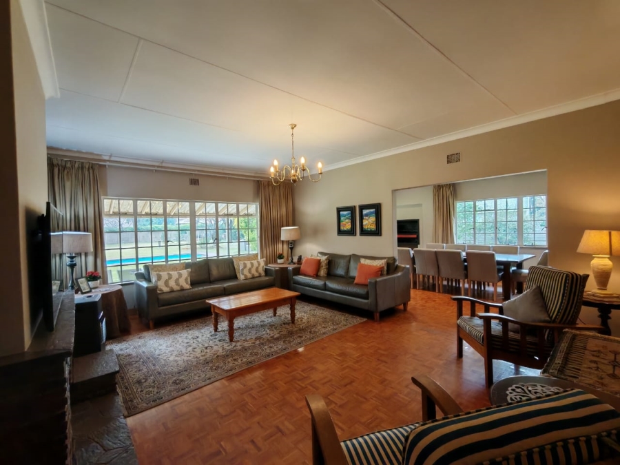 4 Bedroom Property for Sale in Three Rivers Proper Gauteng