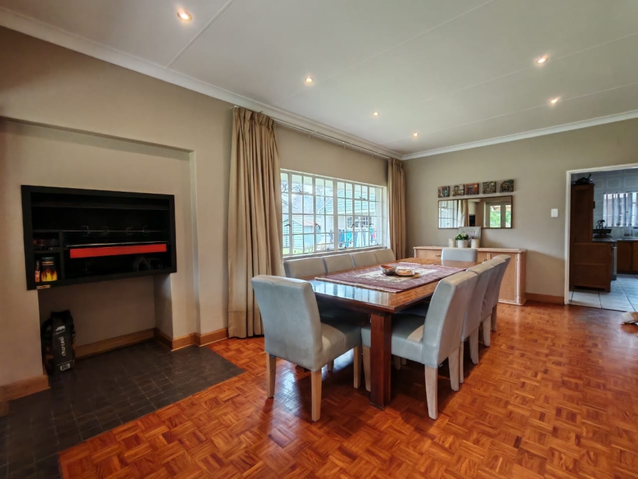 4 Bedroom Property for Sale in Three Rivers Proper Gauteng