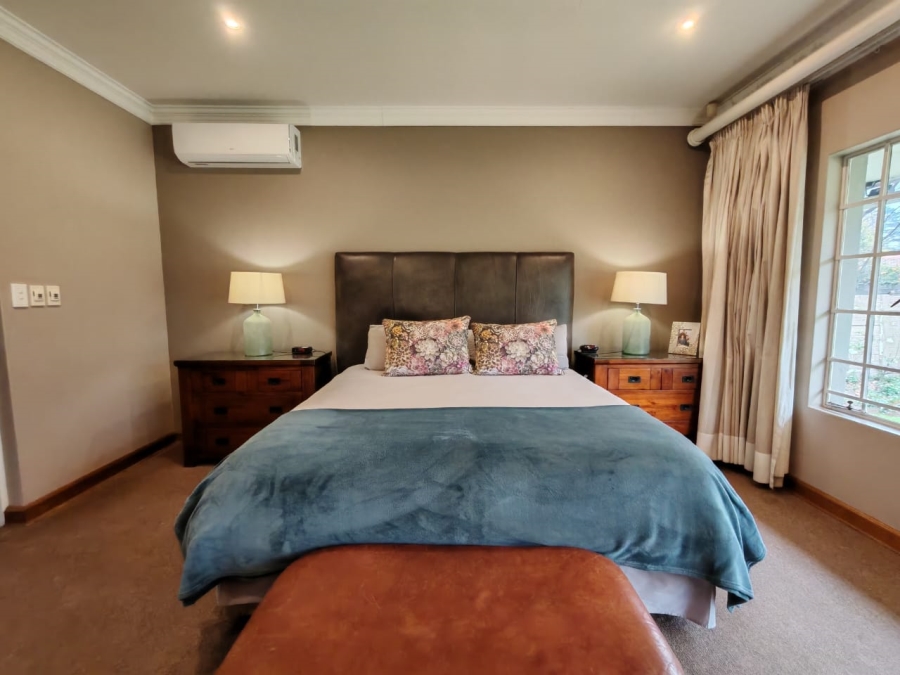4 Bedroom Property for Sale in Three Rivers Proper Gauteng