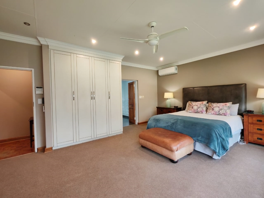 4 Bedroom Property for Sale in Three Rivers Proper Gauteng