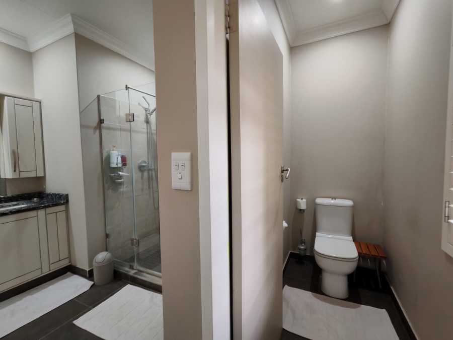 4 Bedroom Property for Sale in Three Rivers Proper Gauteng