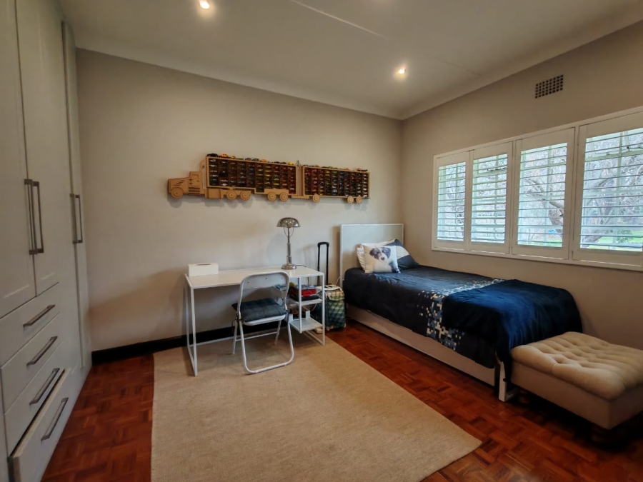 4 Bedroom Property for Sale in Three Rivers Proper Gauteng