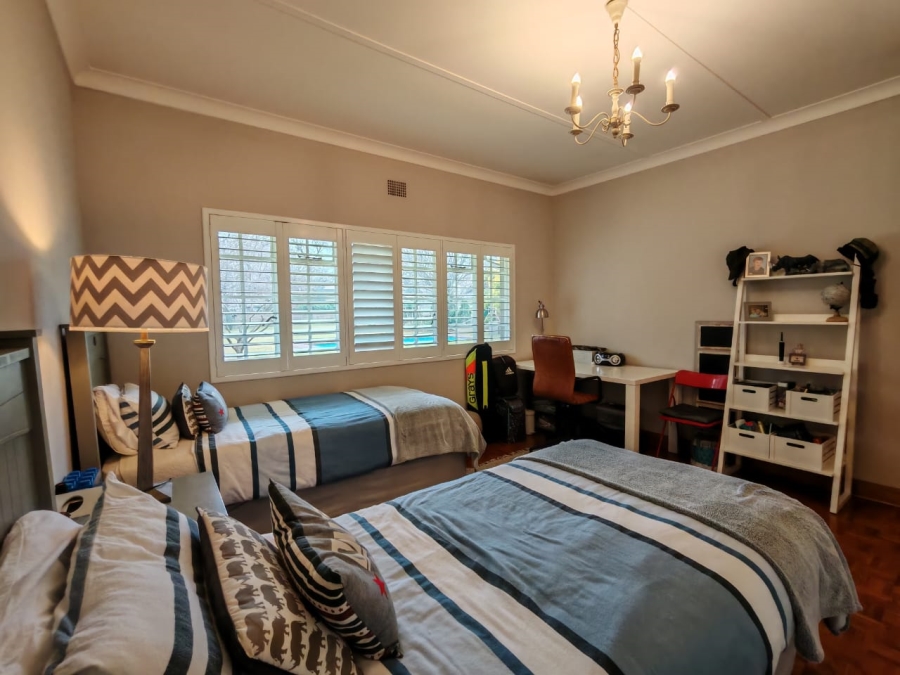 4 Bedroom Property for Sale in Three Rivers Proper Gauteng