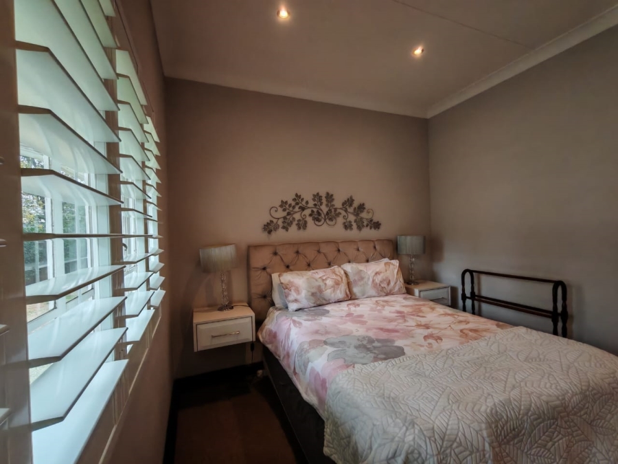 4 Bedroom Property for Sale in Three Rivers Proper Gauteng