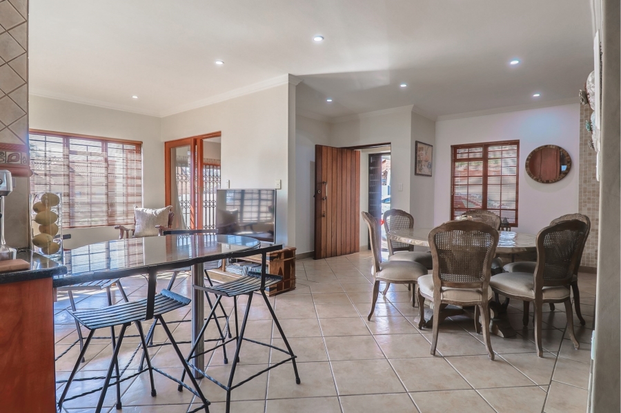 3 Bedroom Property for Sale in Amberfield Gauteng