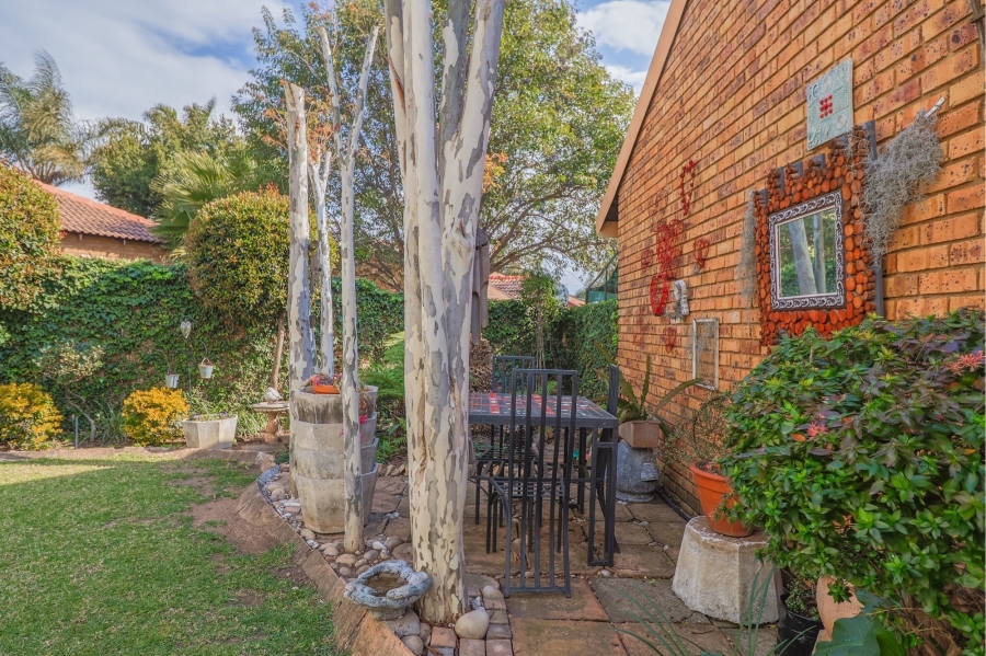 3 Bedroom Property for Sale in Amberfield Gauteng