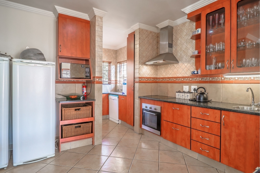 3 Bedroom Property for Sale in Amberfield Gauteng