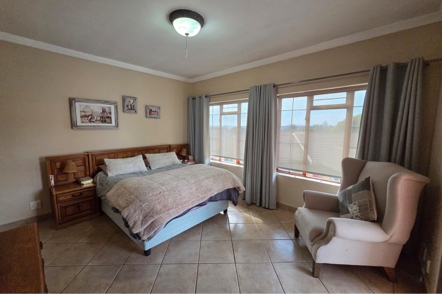 3 Bedroom Property for Sale in Amberfield Gauteng