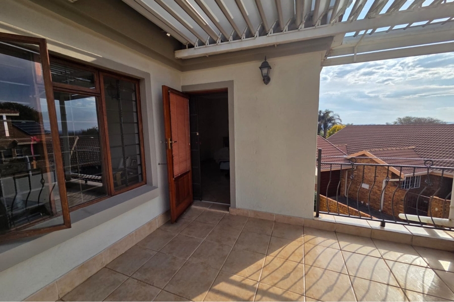 3 Bedroom Property for Sale in Amberfield Gauteng