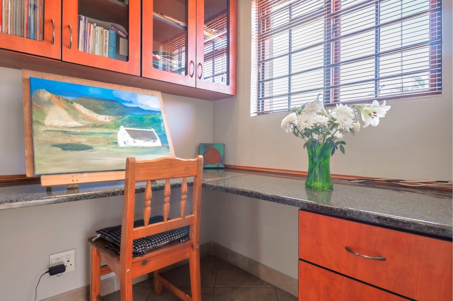 3 Bedroom Property for Sale in Amberfield Gauteng