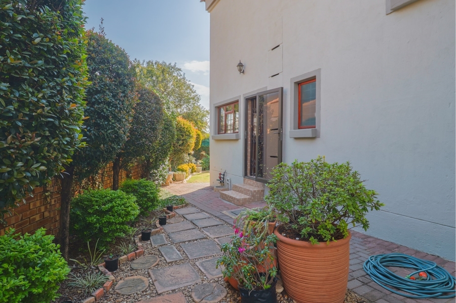 3 Bedroom Property for Sale in Amberfield Gauteng