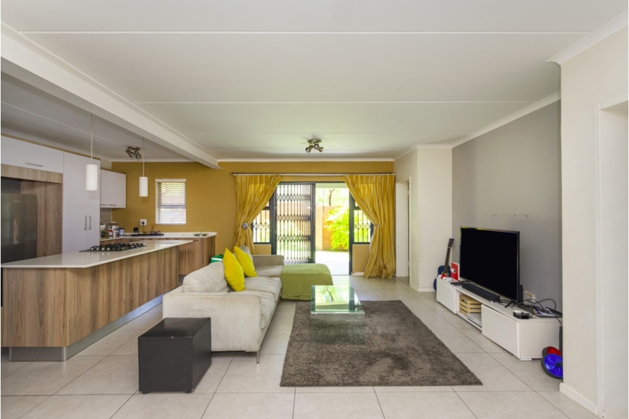 3 Bedroom Property for Sale in Modderfontein Gauteng