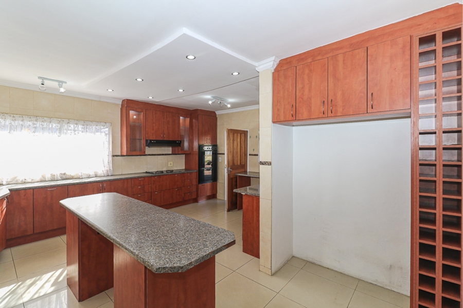 5 Bedroom Property for Sale in Ravenswood Gauteng