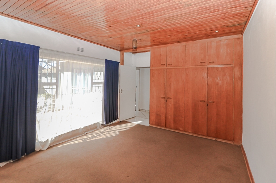 5 Bedroom Property for Sale in Ravenswood Gauteng
