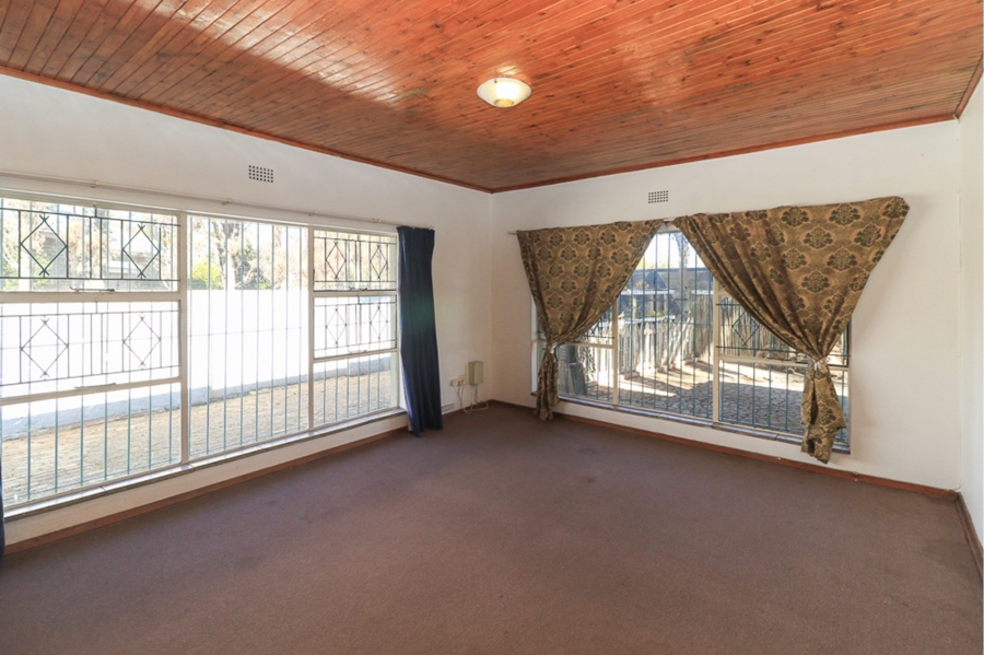 5 Bedroom Property for Sale in Ravenswood Gauteng