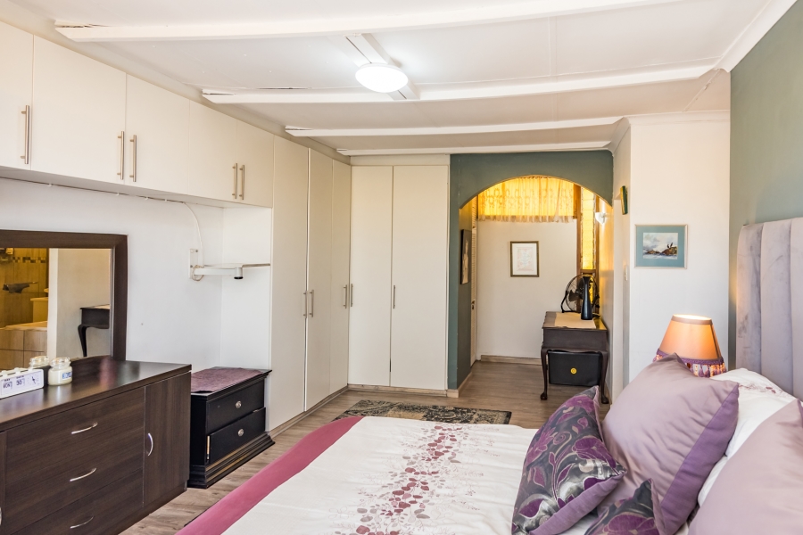 4 Bedroom Property for Sale in Kenmare Gauteng