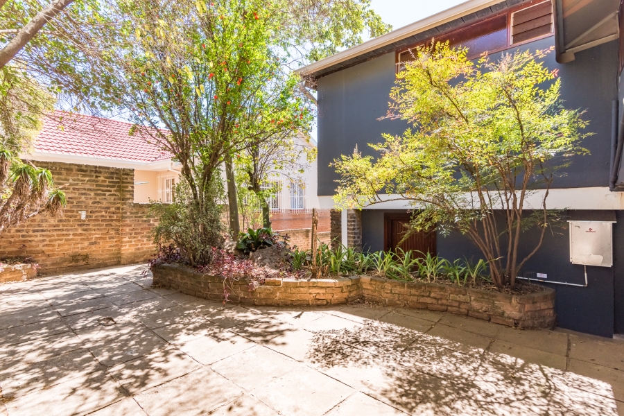 4 Bedroom Property for Sale in Kenmare Gauteng