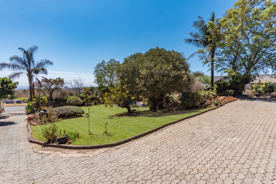 4 Bedroom Property for Sale in Kenmare Gauteng
