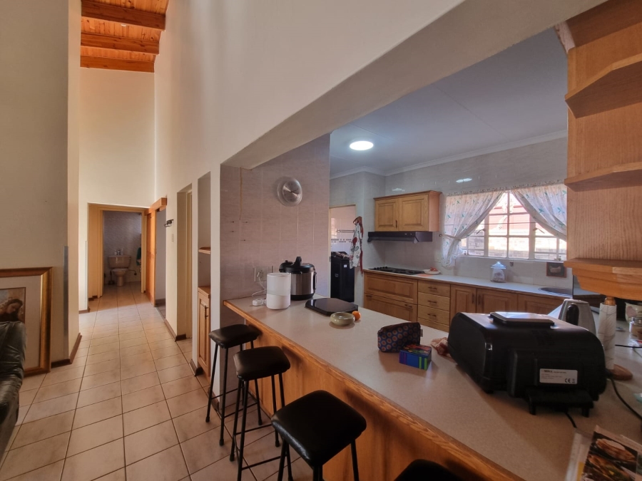 3 Bedroom Property for Sale in Three Rivers Proper Gauteng