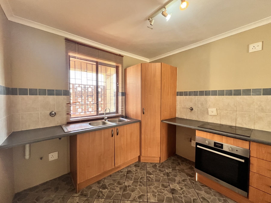 To Let 2 Bedroom Property for Rent in Carlswald Gauteng