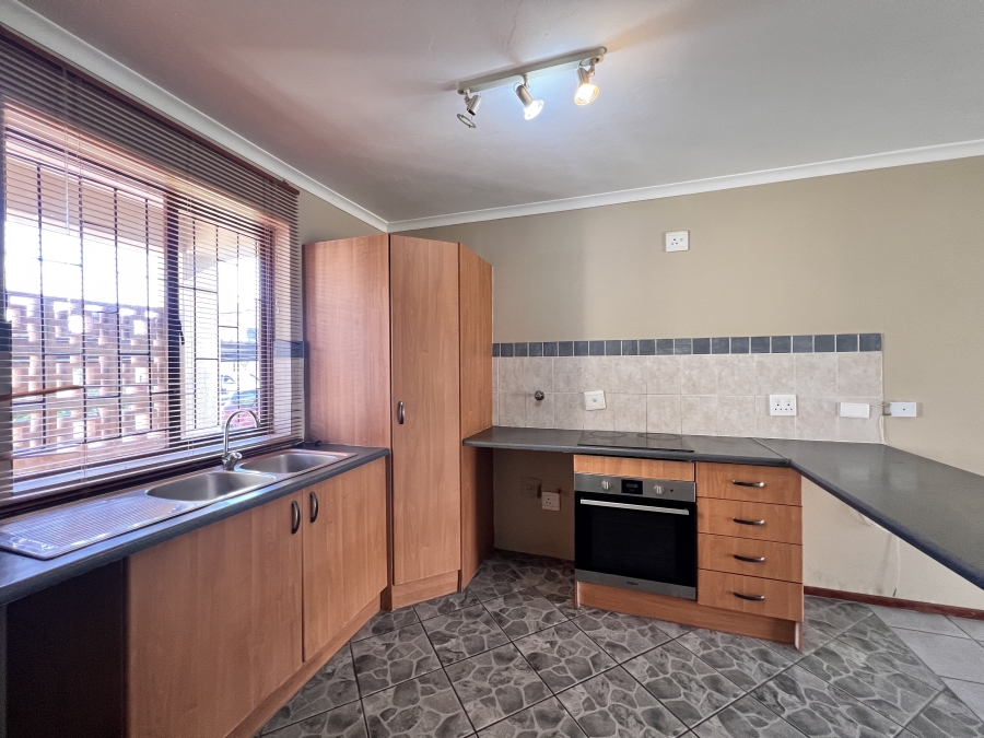 To Let 2 Bedroom Property for Rent in Carlswald Gauteng