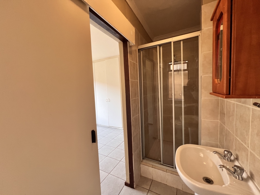 To Let 2 Bedroom Property for Rent in Carlswald Gauteng