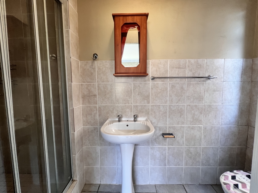 To Let 2 Bedroom Property for Rent in Carlswald Gauteng