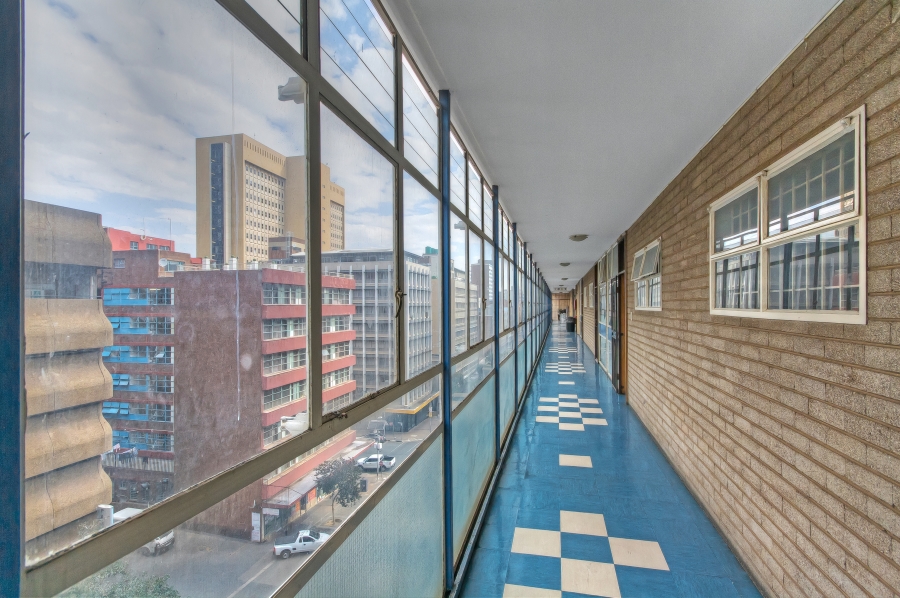 1 Bedroom Property for Sale in Braamfontein Gauteng