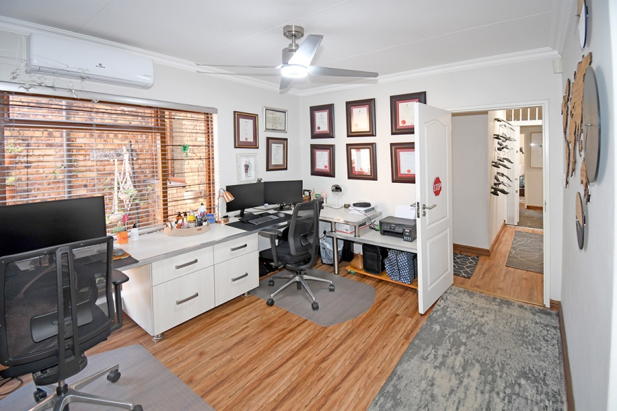 3 Bedroom Property for Sale in Bedfordview Gauteng