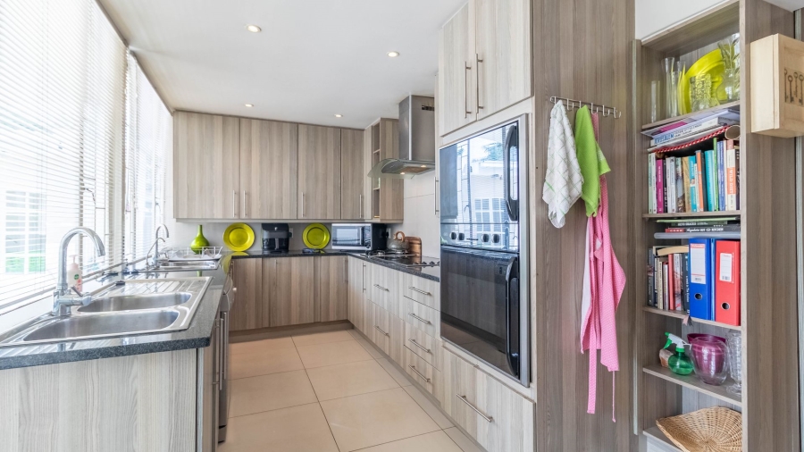 4 Bedroom Property for Sale in Sydenham Gauteng