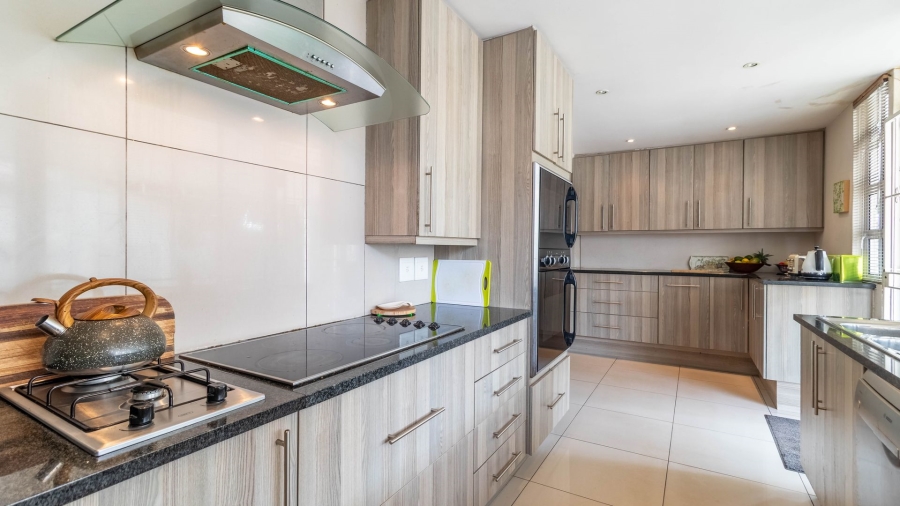 4 Bedroom Property for Sale in Sydenham Gauteng