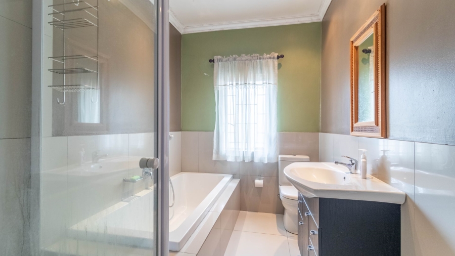 4 Bedroom Property for Sale in Sydenham Gauteng