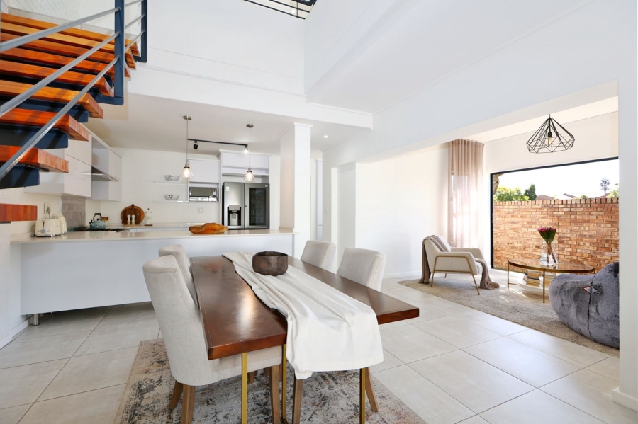 4 Bedroom Property for Sale in North Riding Gauteng