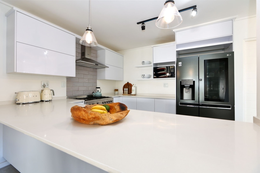 4 Bedroom Property for Sale in North Riding Gauteng