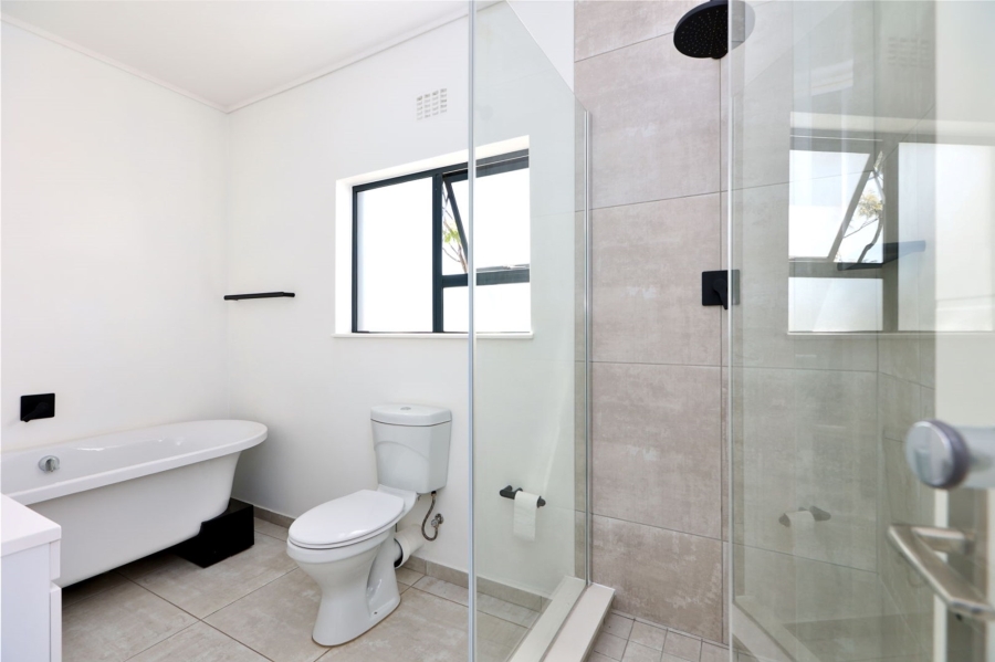 4 Bedroom Property for Sale in North Riding Gauteng