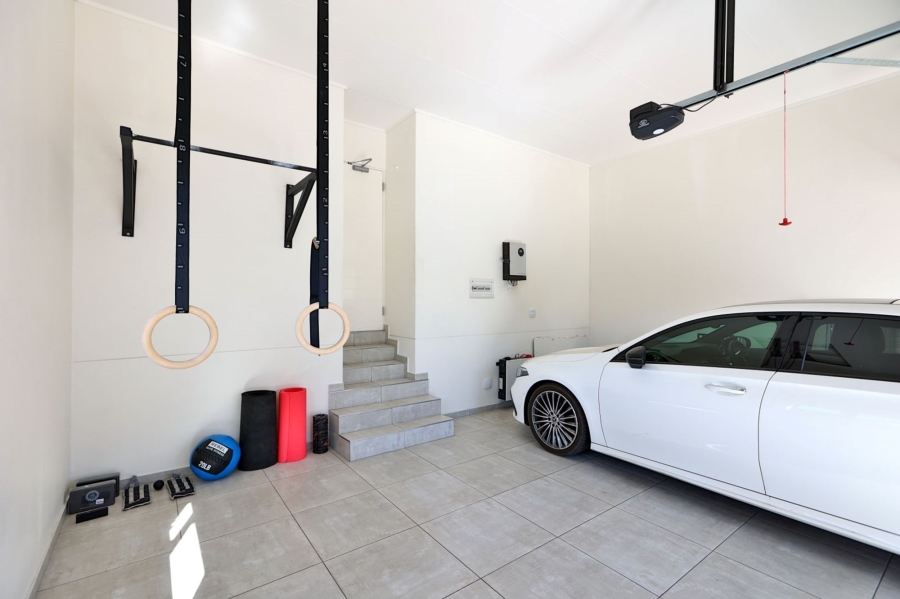 4 Bedroom Property for Sale in North Riding Gauteng