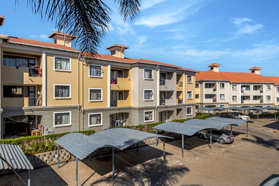 3 Bedroom Property for Sale in Grand Central Gauteng