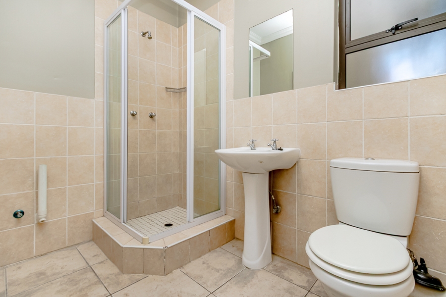 3 Bedroom Property for Sale in Grand Central Gauteng