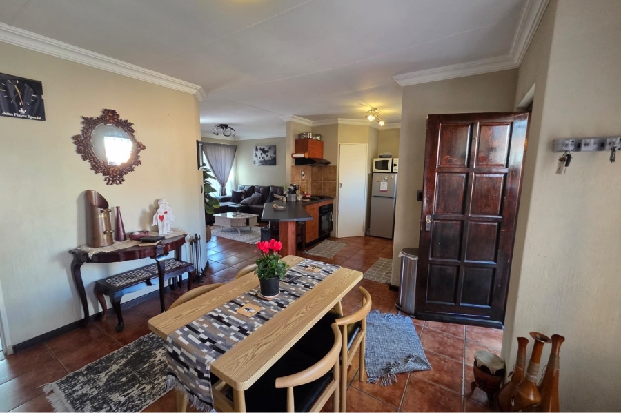2 Bedroom Property for Sale in Amberfield Gauteng