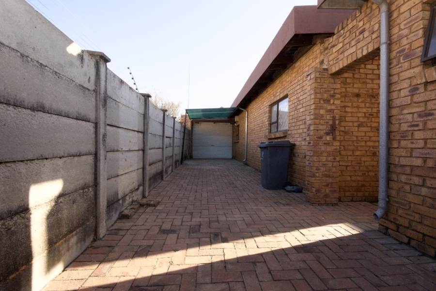 3 Bedroom Property for Sale in Culemborg Park Gauteng