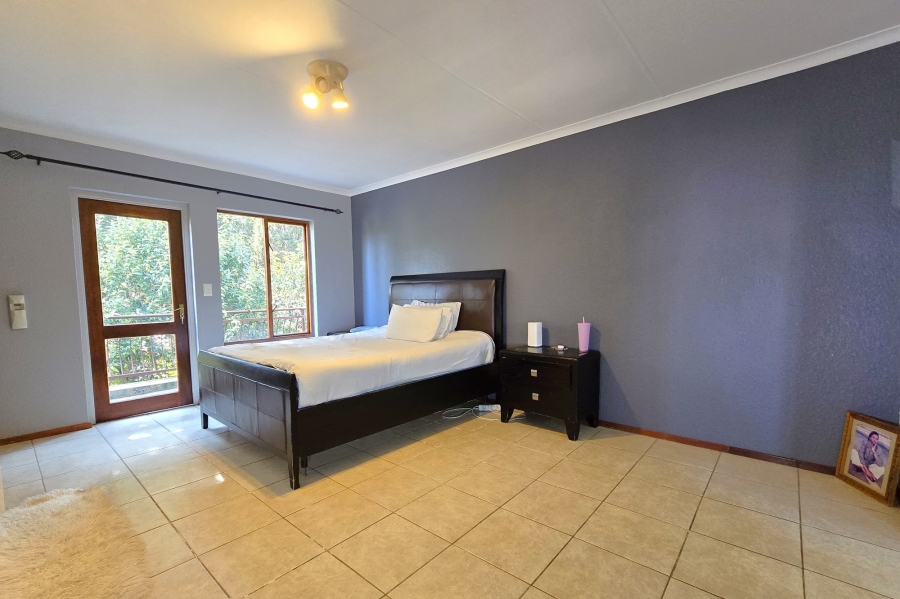 3 Bedroom Property for Sale in Woodhill Estate Gauteng