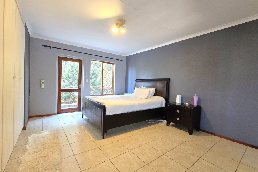 3 Bedroom Property for Sale in Woodhill Estate Gauteng