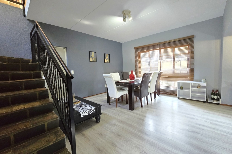3 Bedroom Property for Sale in Woodhill Estate Gauteng