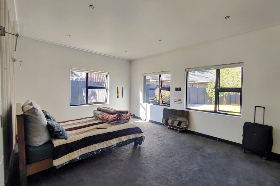 3 Bedroom Property for Sale in Rynfield Gauteng