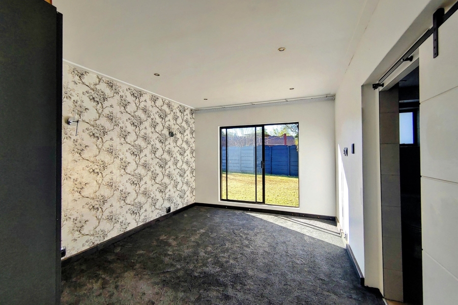 3 Bedroom Property for Sale in Rynfield Gauteng